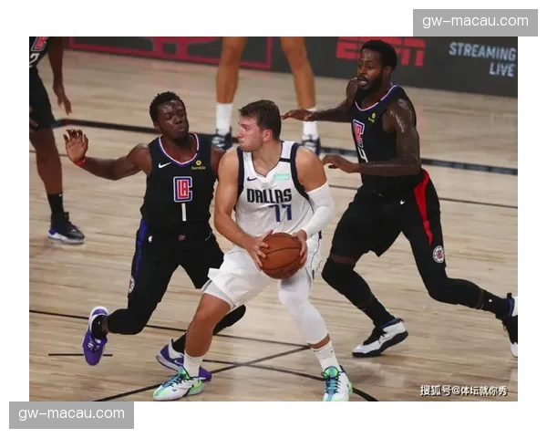 湖人投篮命中率西部第二 攻防数据脱节凸显体系整合难题